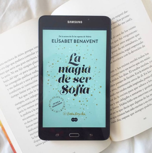 Elisabet Benavent, escritora, Lifestyle